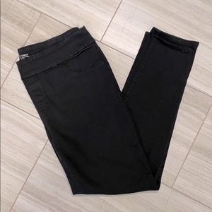 Chico’s black jeggings